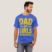 女子だらけのパパ - 娘っ子パパのおもしろパパジョーク Tシャツ (正面フル)