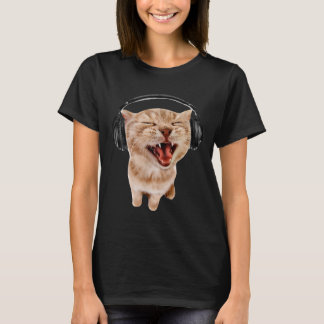 女子と猫のヘッドホン ミーム Tシャツ