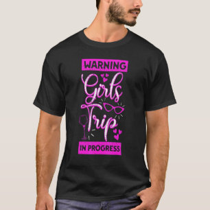女子の旅行進行中の休暇旅行屋外法 Tシャツ