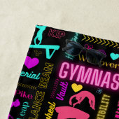 女子カラフル体操の用語集タイポグラフィ ビーチタオル (インサイチュ)