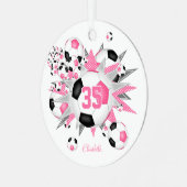 女子サッカーのボールパンクブラック メタルオーナメント (正面左)