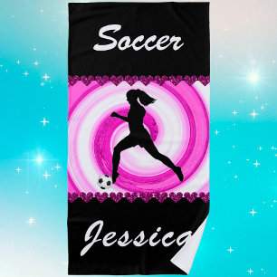 女子サッカーの渦巻き旋回とグリッターハート ビーチタオル