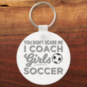 女子サッカーを監督するなんて怖がらない キーホルダー (正面)