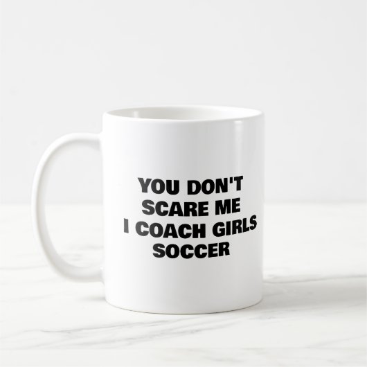 女子サッカーを監督するなんて怖がらない コーヒーマグカップ (左)