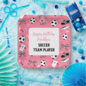 女子サッカー選手の誕生日パーティッガーリークピンク ペーパープレート (パーティー)