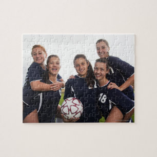 女子サッカー10代の選手の集団ポートレート ジグソーパズル