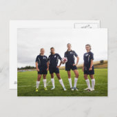 女子サッカー10代の選手の集団肖像画 ポストカード (正面/裏面)