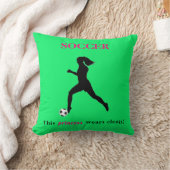 女子サッカー – この王女はクリートを着ている！ クッション (ブランケット)