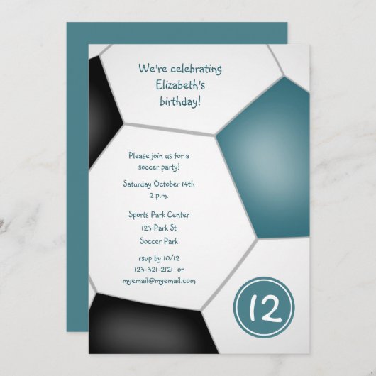女子スポーツティール(緑がかった色)ブラックサッカー誕生日パーティー 招待状 (正面/裏面)