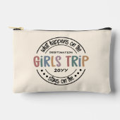 女子トリップで何が起こカスタムるか女子ウィークエンド アクセサリーポーチ (正面)