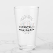 女子トリップで何が起こカスタムるか女子ウィークエンド タンブラーグラス (裏面)