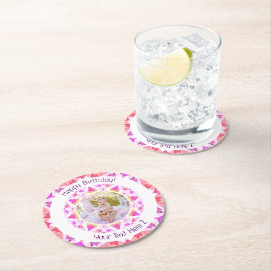 女子ハッピーバースデー鮮やかピンクスターカスタム年齢 ラウンドペーパーコースター (インサイチュ)