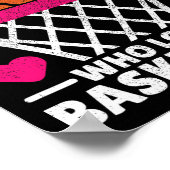 女子バスケットボールの選手でBaskを愛する女の子 ポスター (角)