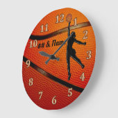 女子バスケットボール選手のためのギフトのバスケットボール時計 ラージ壁時計 (傾斜)