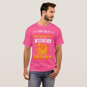 女子バレーボール美しいのように見える Tシャツ (正面フル)