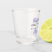 女子パーソナライズされた週末年 ショットグラス (左)