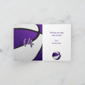 女子パープルホワイトバスケットボールハッピーバースデー カード (内部)