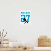 女子ホッケーパーソナライズされたプレーヤーナンバーターコイズ ポスター (キッチン)