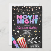 女子ムービーナイト誕生日パーティーへの招待 招待状 (正面)