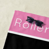 女子ローラダービーパーソナライズされたビーチタオル ビーチタオル (インサイチュ)