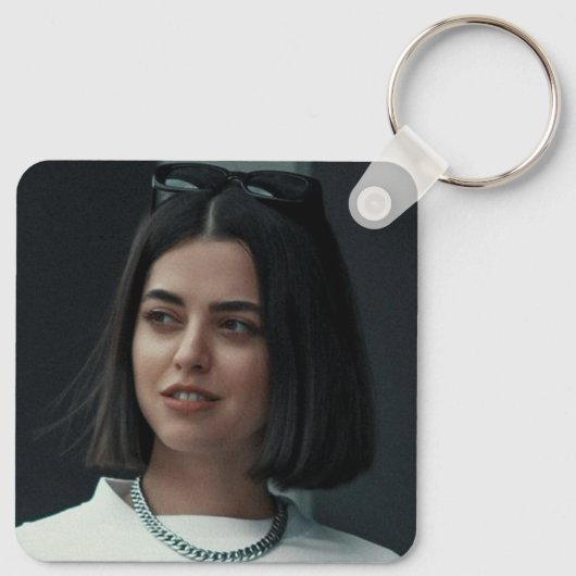 女子旅のゴールデンクラウンピンクハート写真バケーション キーホルダー (裏面)