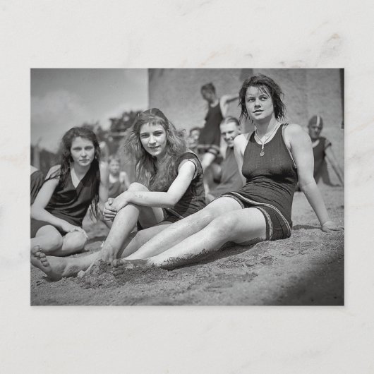 女子日光浴1920年代ヴィンテージ ポストカード (正面)