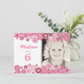 女子誕生日ピンクパーティの招待状フォトカード 招待状 (スタンド正面)