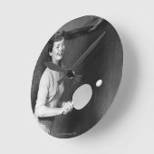 女子遊卓球 ラウンド壁時計 (傾斜)