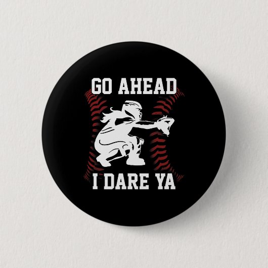 女子39sソフトボールおもしろい捕手10代の女子あえて 缶バッジ (正面)