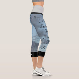 女実在の権利が高く腰の高いカプリス カプリレギンス