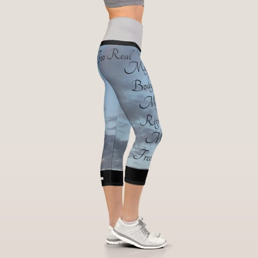 女実在の権利が高く腰の高いカプリス カプリレギンス (右)