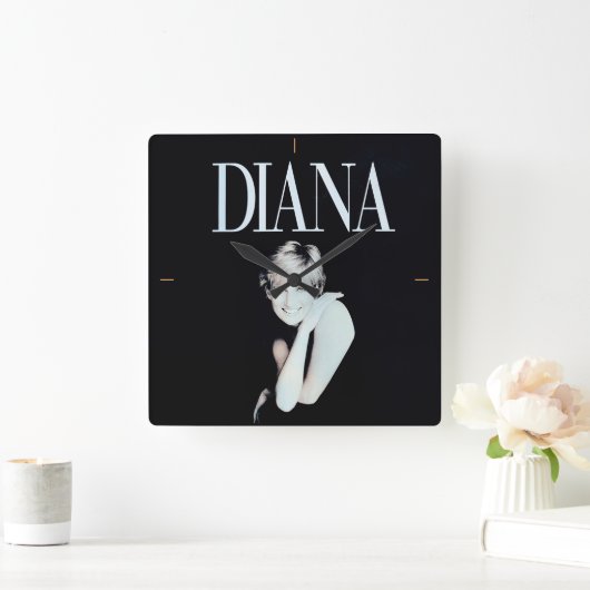 女実在性。 スクエア壁時計 (ホーム)