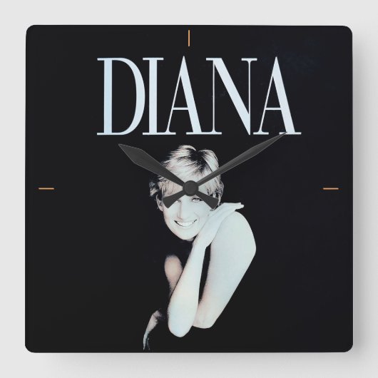 女実在性。 スクエア壁時計 (正面)