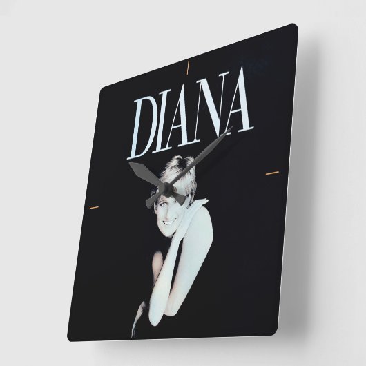 女実在性。 スクエア壁時計 (傾斜)