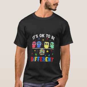 女性かわいいフクロウ違うの動物オートでいいの Tシャツ