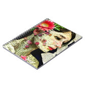 女性かわいらしアートコラージュ ノートブック (左側)