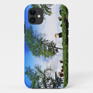 女性がお茶を収穫 iPhone 11 ケース