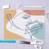 女性がコーヒーを飲むラインアートスケッチのポスター 薄葉紙 (クラフト)