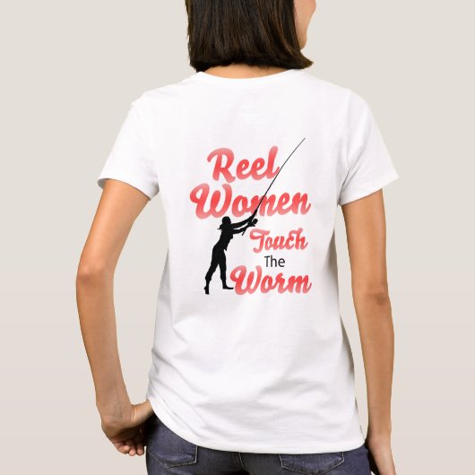 女性がミミズに触れるTシャツ 名前刺繍可能 Tシャツ (裏面)