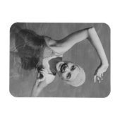 女性が手を振る マグネット (横)