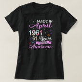 女性たちが1961年4月に作られた第61誕生日めでたい Tシャツ (デザイン正面)