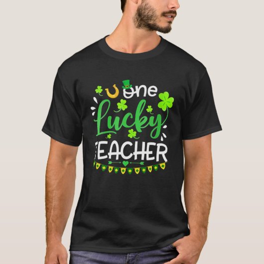 女性たちSt patricks dayプレク幼稚園ワンラッキー Tシャツ (正面)