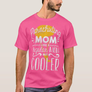 女性とおもしろいママのための女性パラシュート愛好家 Tシャツ