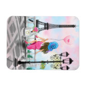 女性とピかわいらしンクのハートバルーン – アイラブパリ マグネット (横)