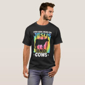 女性と子供のための牛の服 牛飼い 牛好き_4 Tシャツ (正面フル)