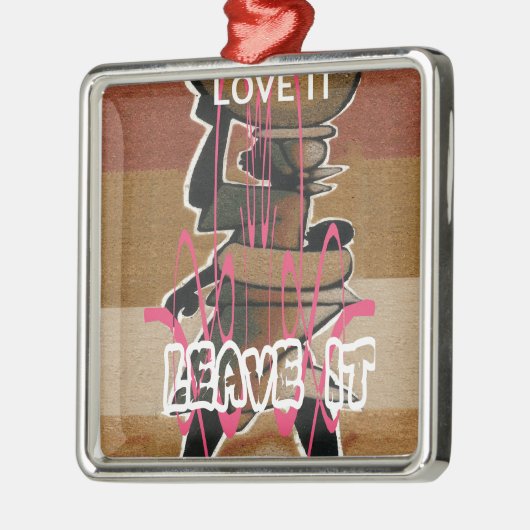 女性と子供の人生は公平ではない;それに慣れなさい。 メタルオーナメント (左)