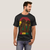 女性と男性のための黒人歴史月拳 Tシャツ (正面フル)