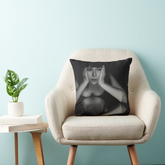 女性と鏡 クッション (椅子)