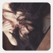 女性と鏡 スクエアシール (正面)