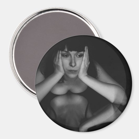 女性と鏡 マグネット (正面/裏面)